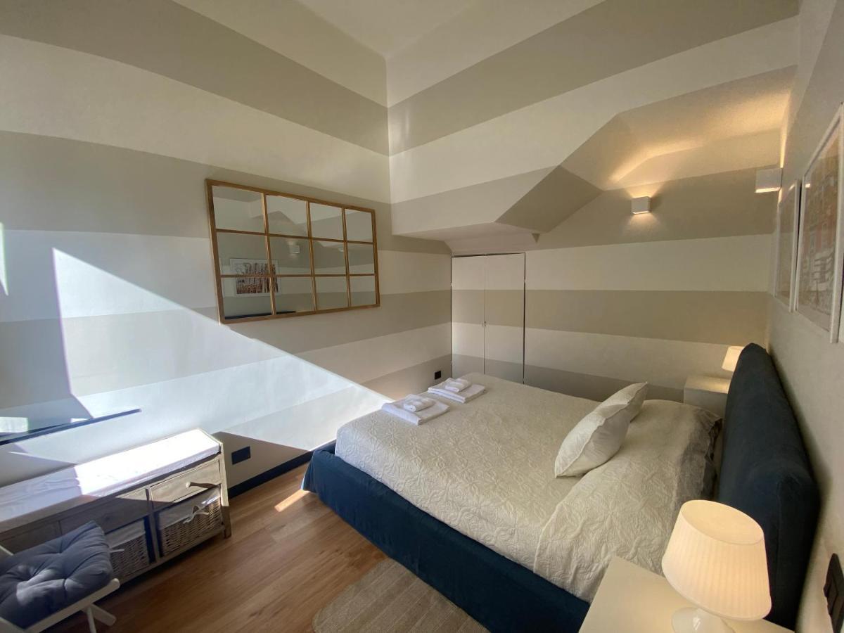 New Apartament In Front Of Genoa Cathedral エクステリア 写真